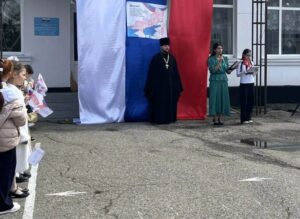 Священник принял участие в мероприятиии ко дню присоединения территорий 2